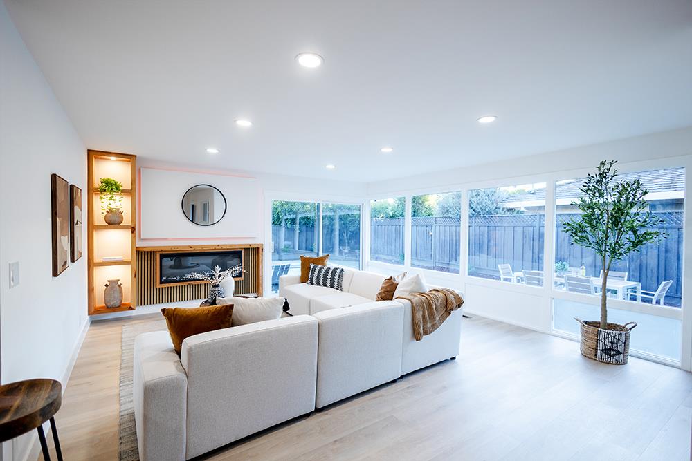 1854 Cavalier CT