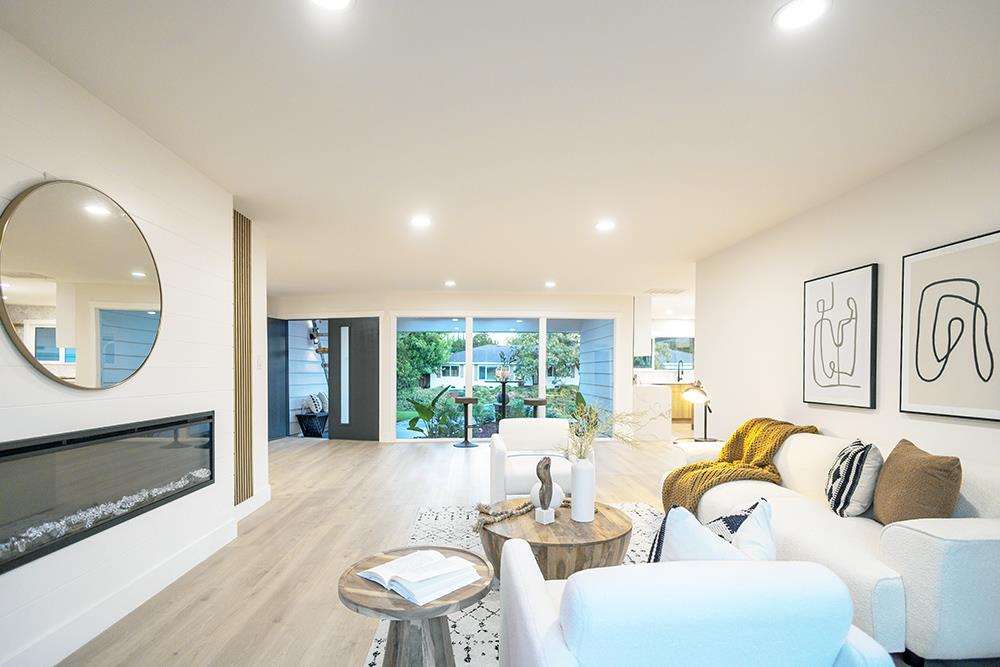 1854 Cavalier CT