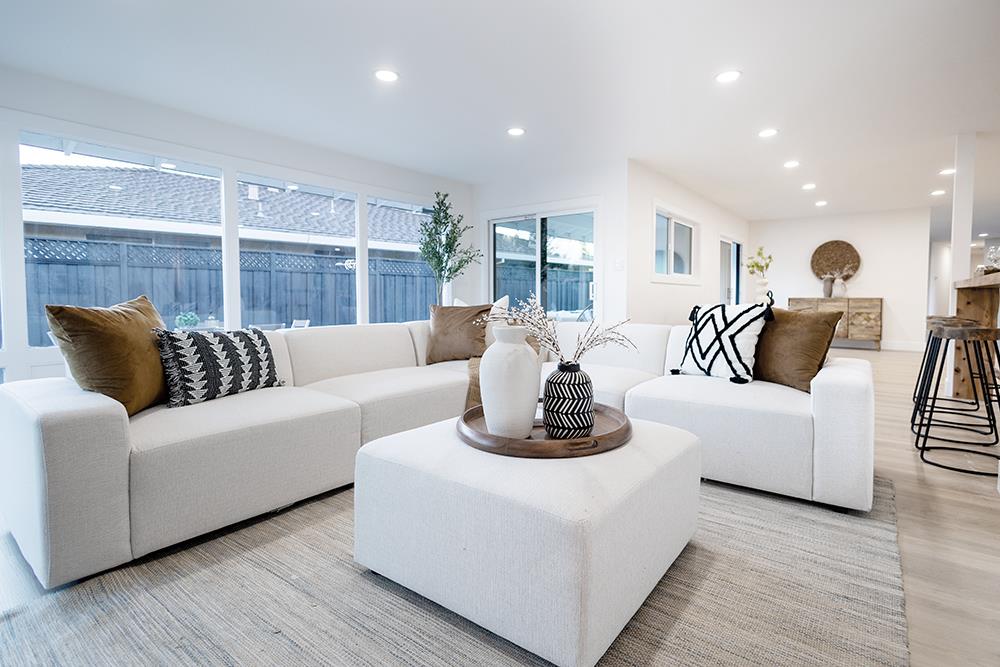 1854 Cavalier CT