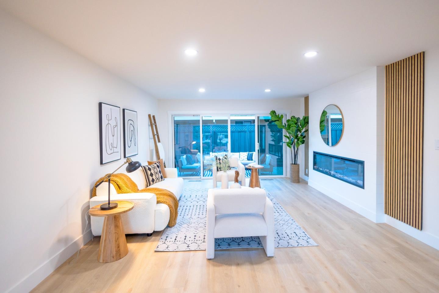 1854 Cavalier CT