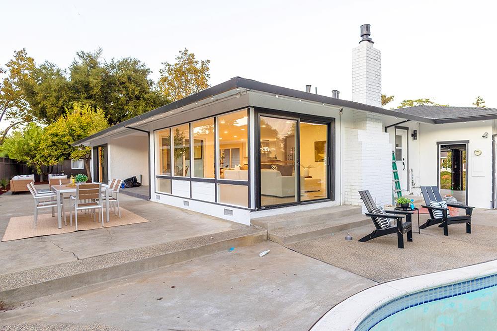 1854 Cavalier CT