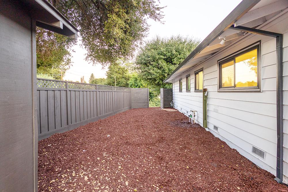1854 Cavalier CT