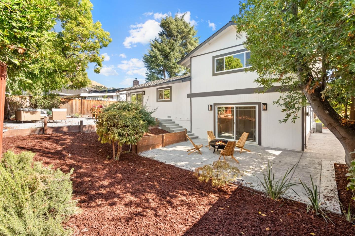 3519 Telegraph DR