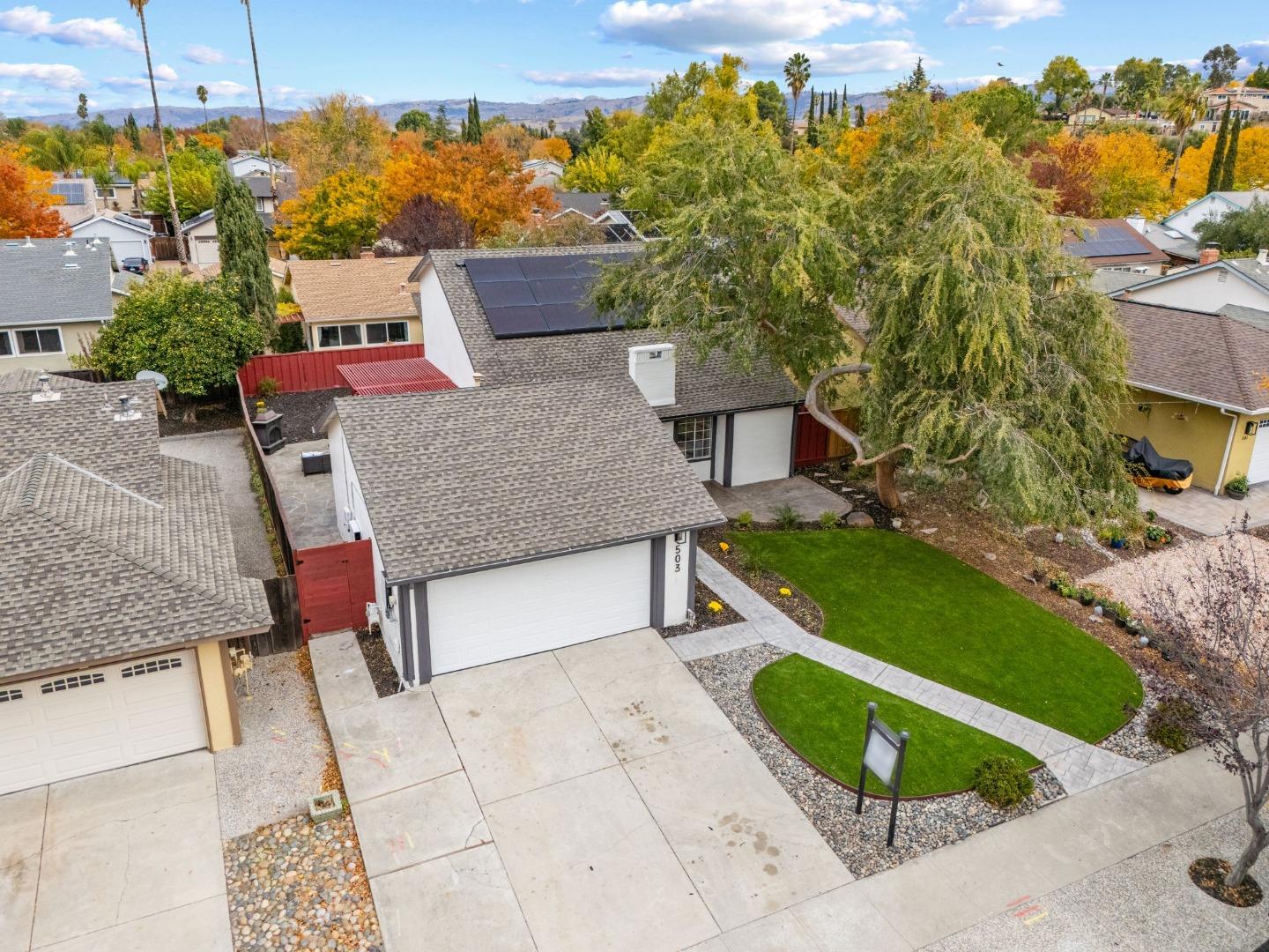 503 Curie DR