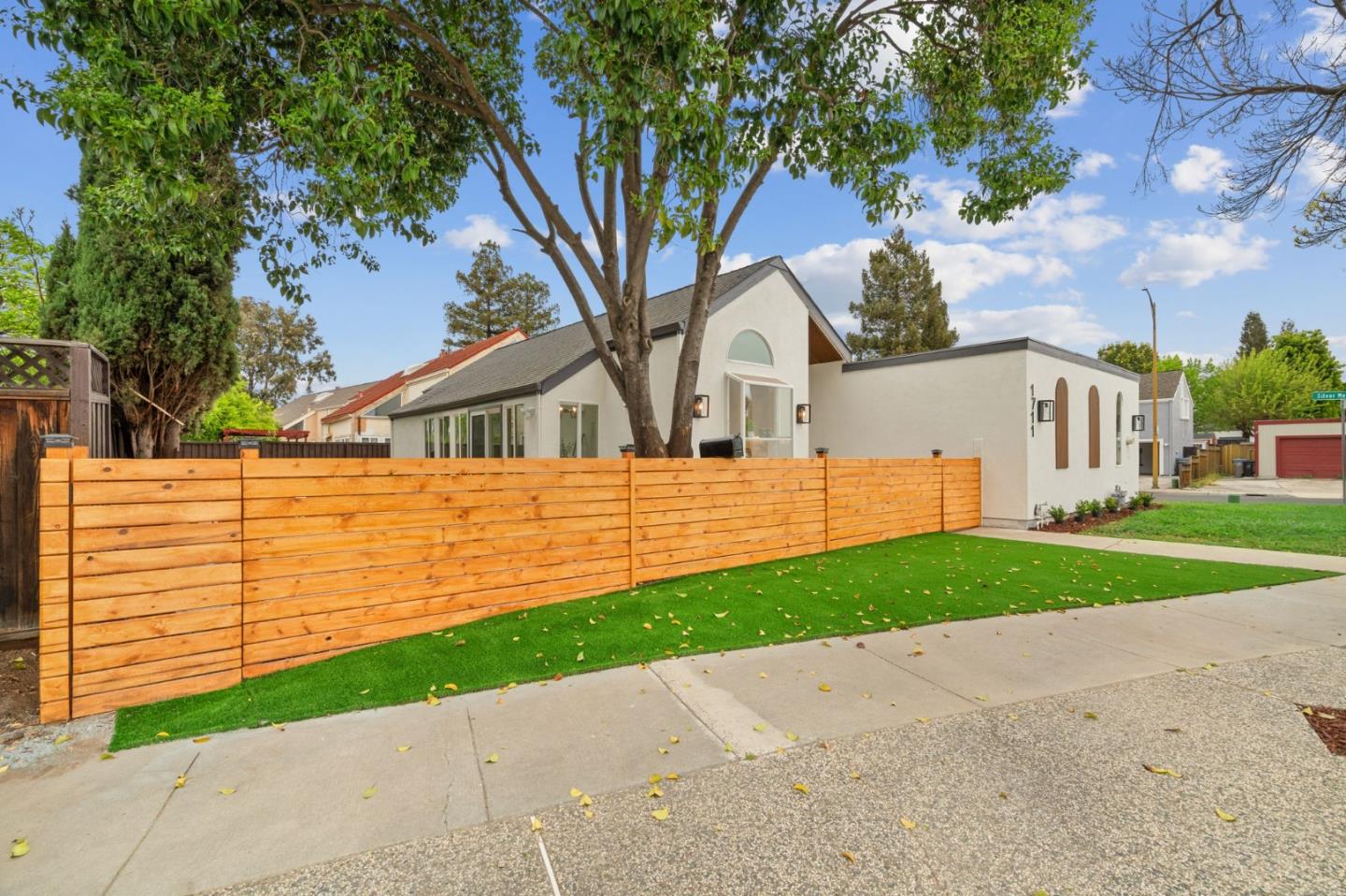 1711 Silver Meadow CT