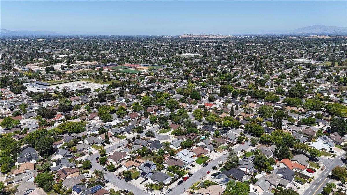 6286 Lean AVE