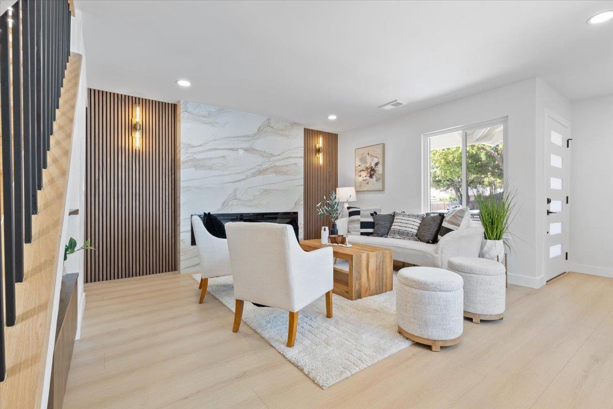 6286 Lean AVE