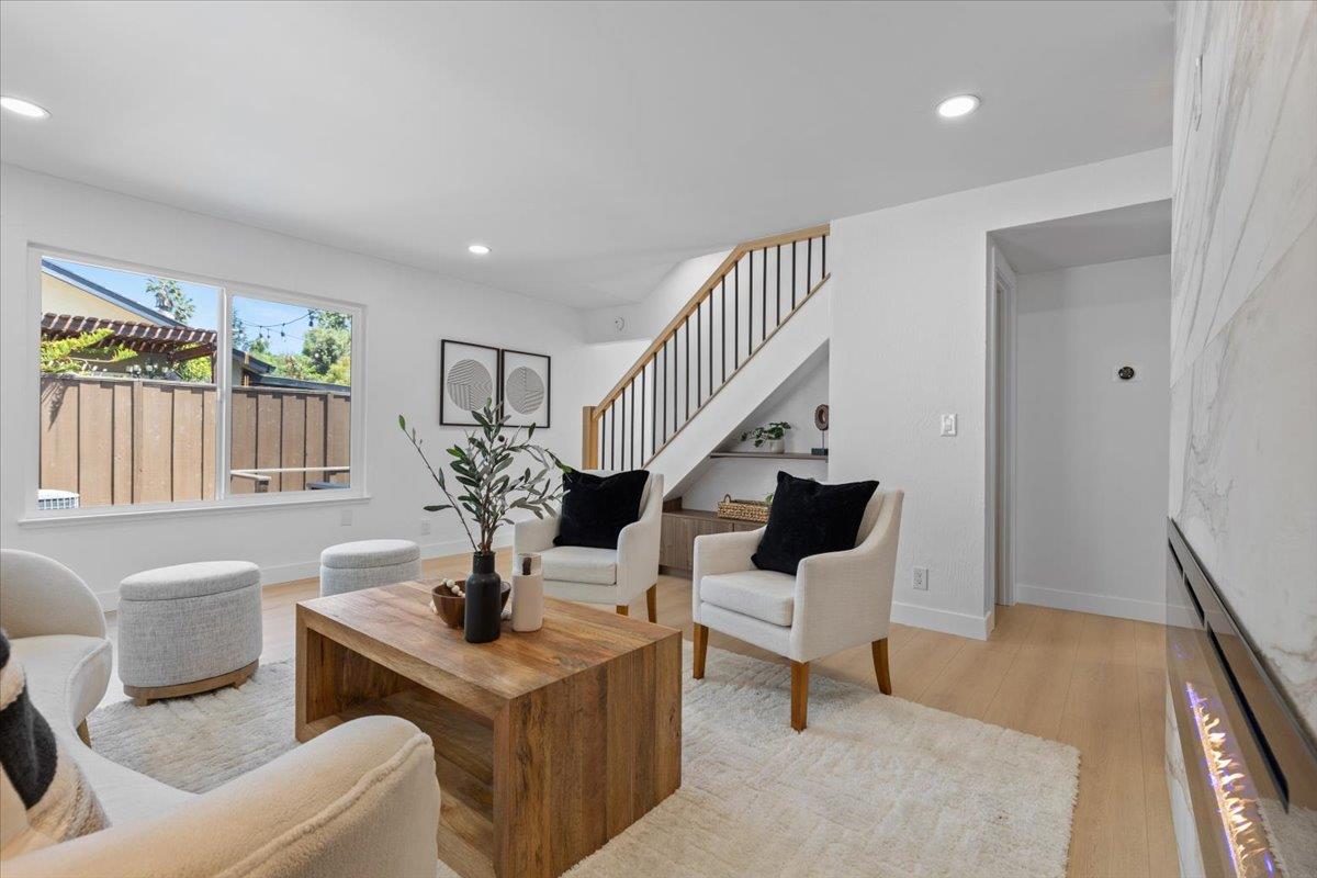 6286 Lean AVE