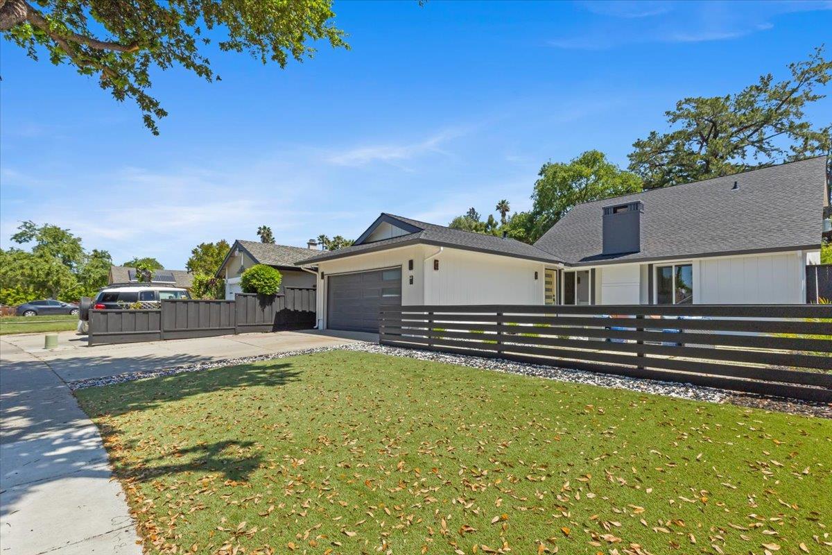 6286 Lean AVE