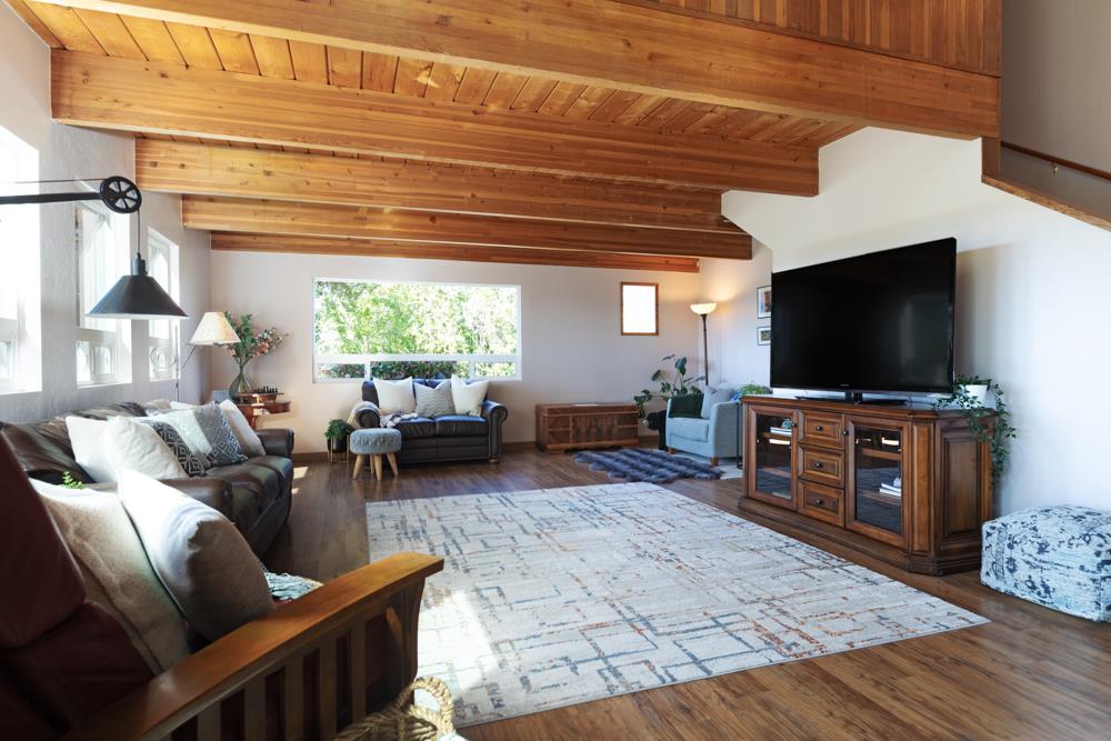 708 Ralston Ridge