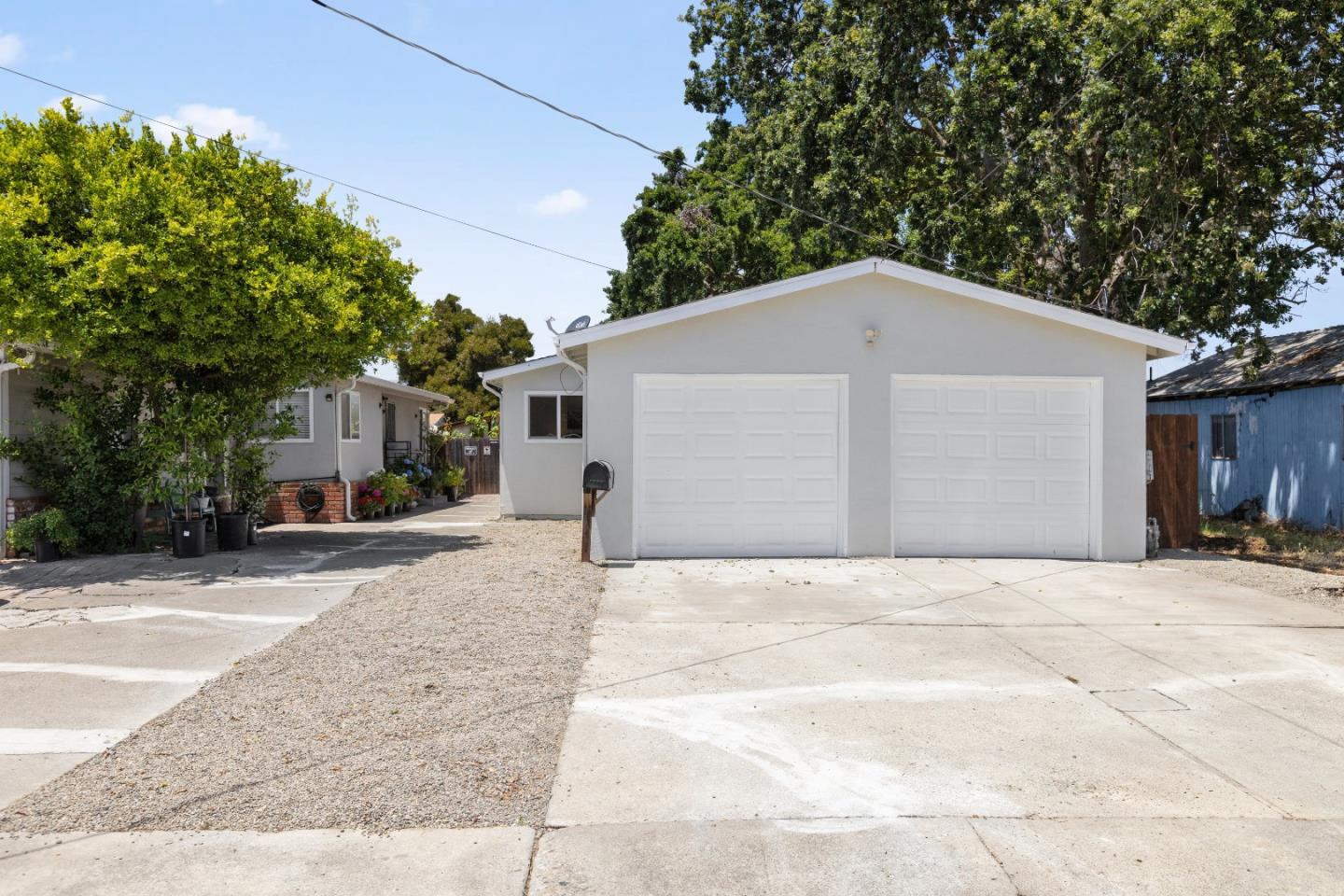 771 4th Avenue