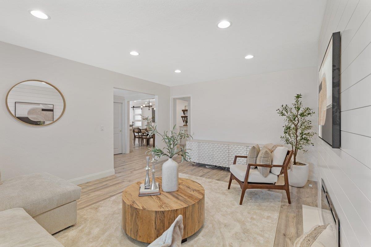 1417 Usona Drive