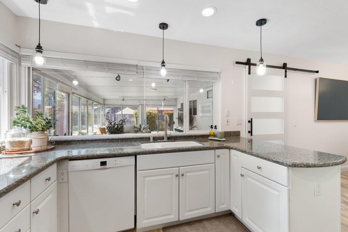 1417 Usona Drive