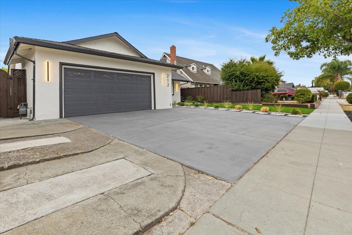 212 Belden Drive