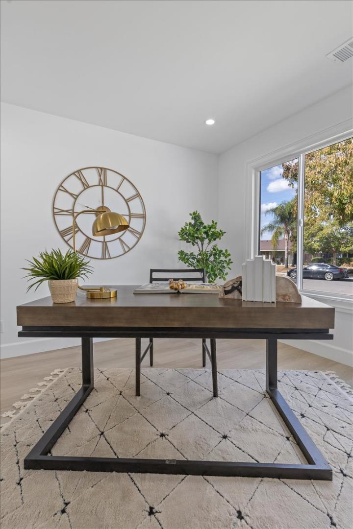 2552 Castleton Drive