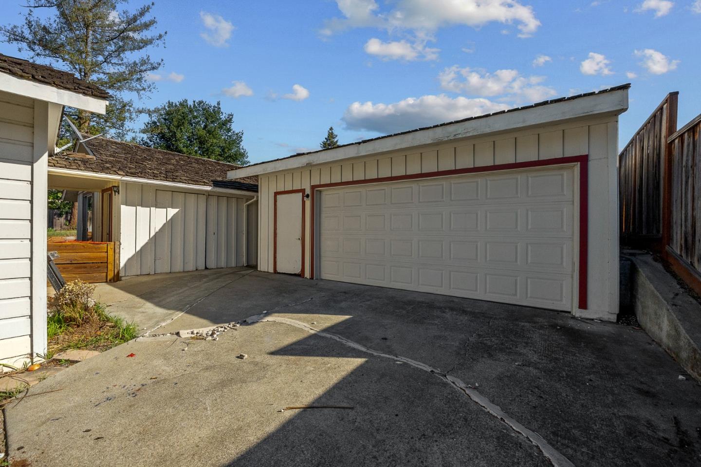876 Dry Creek Road