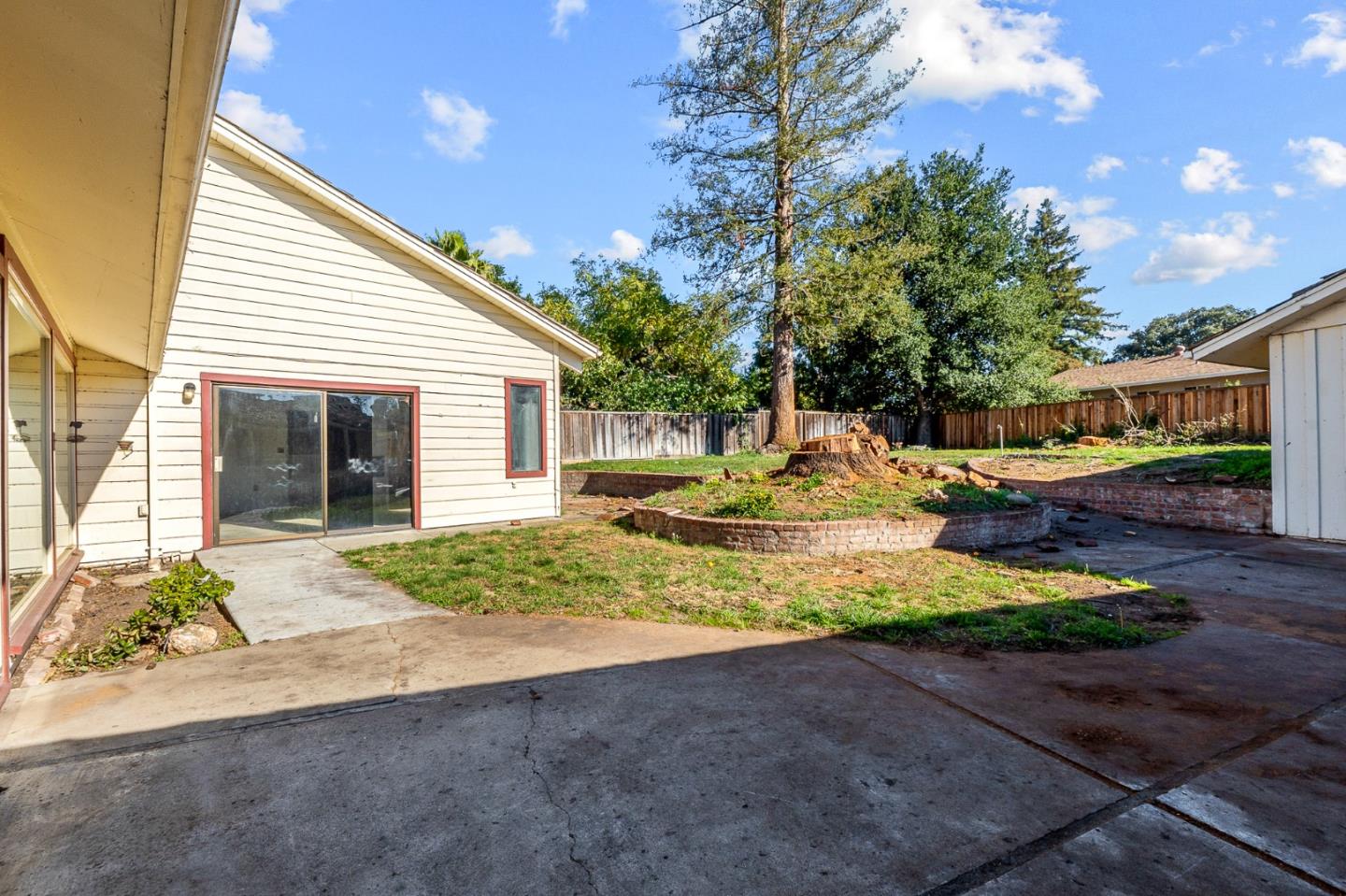 876 Dry Creek Road