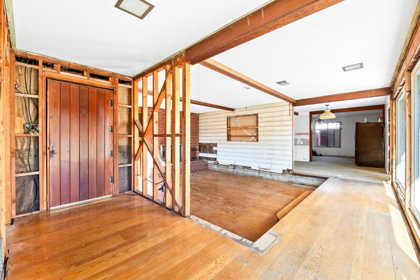 876 Dry Creek Road