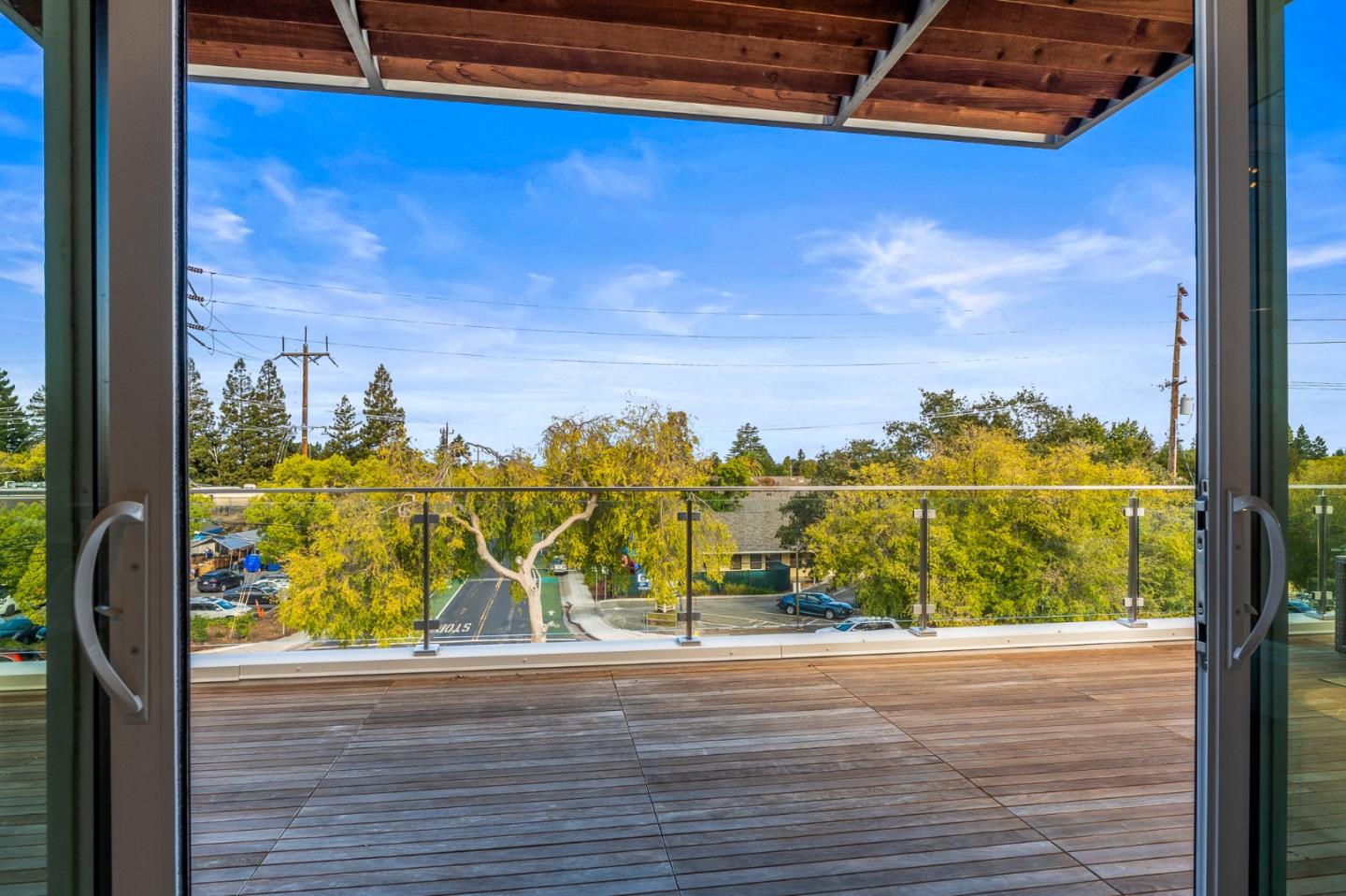 4115 El Camino Real