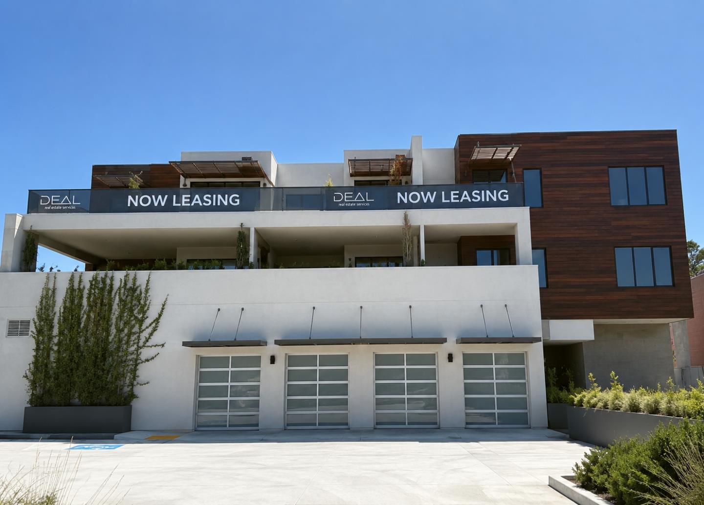 4115 El Camino Real 210