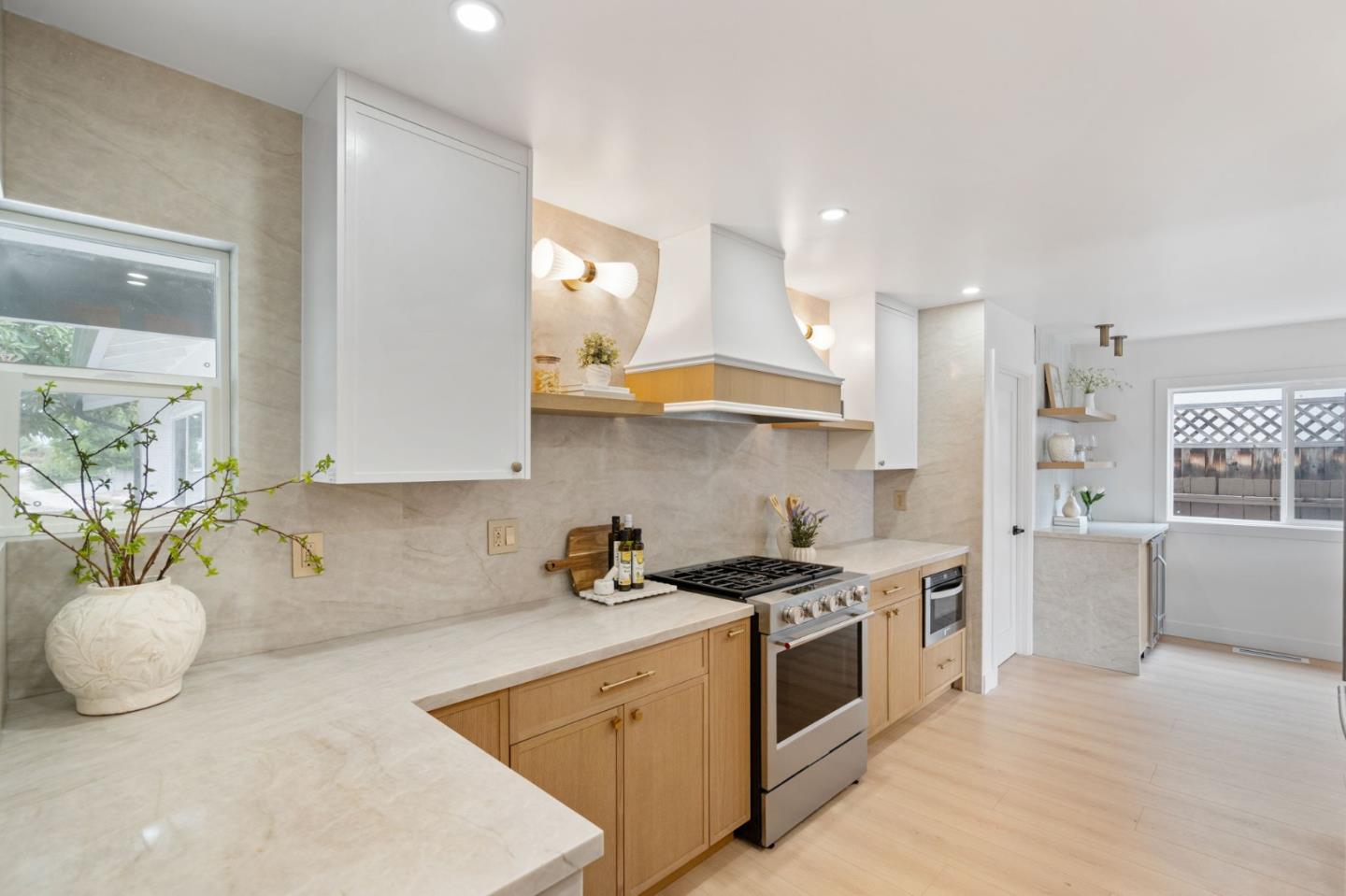 1408 Stone Creek DR