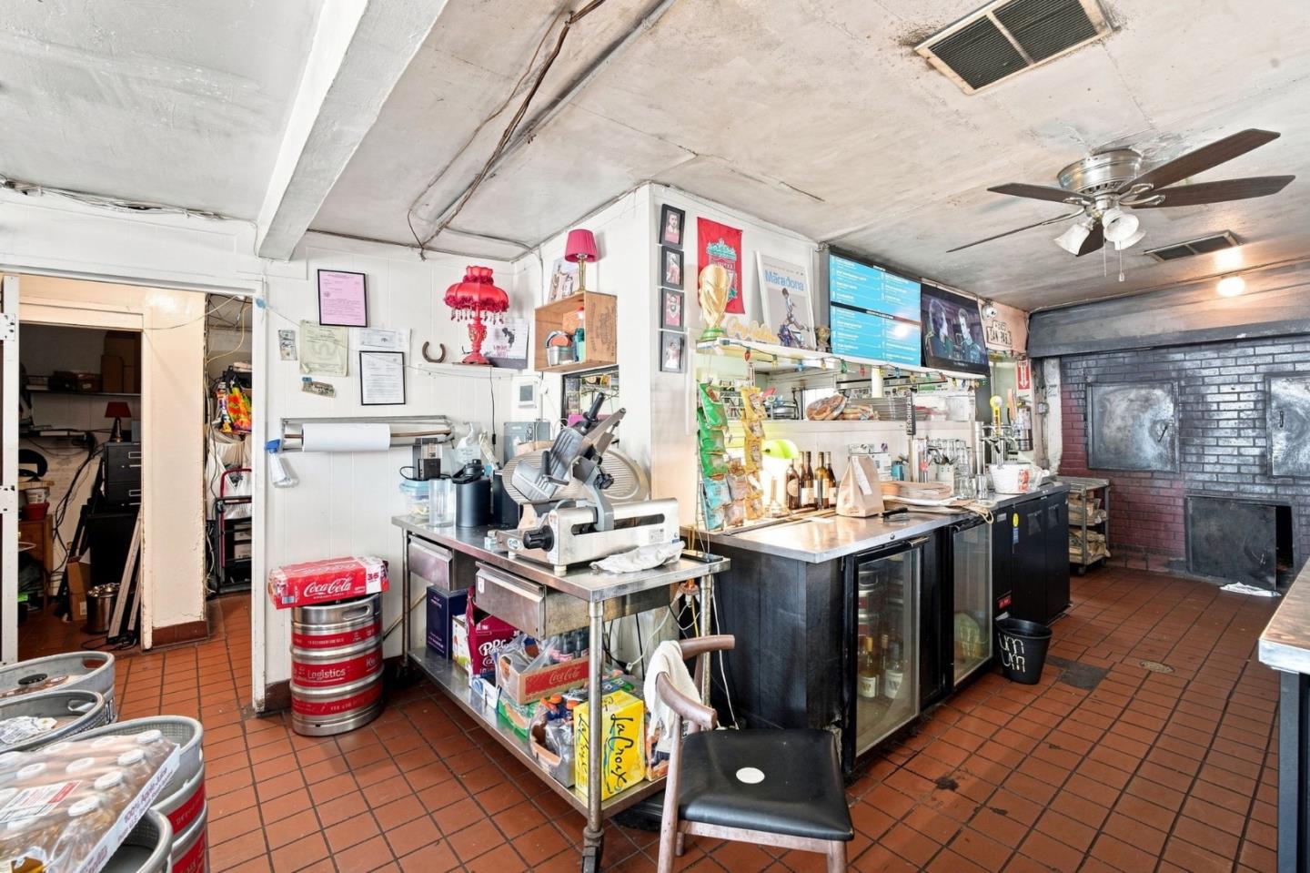 2633 San Pablo AVE