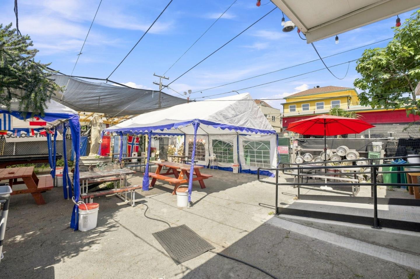 2633 San Pablo AVE