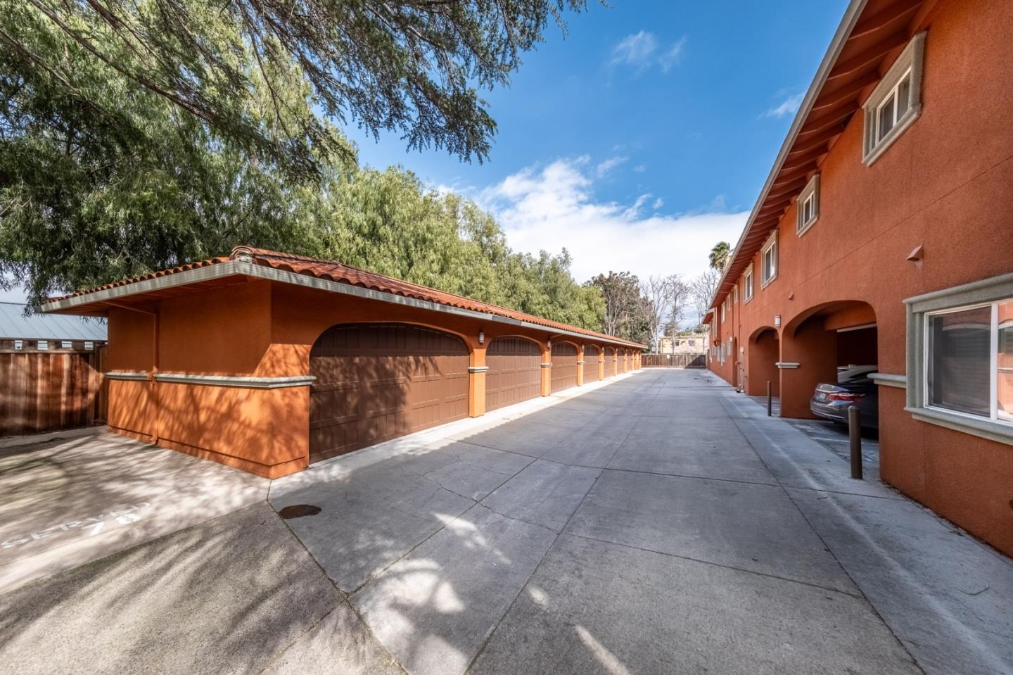 1865 Palm View PL 229