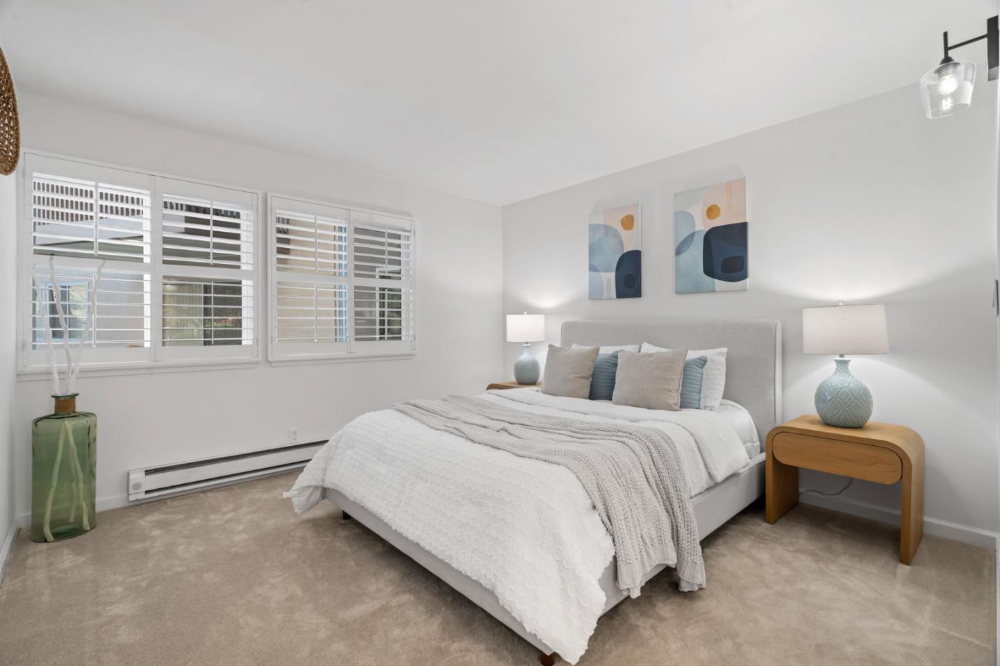 150 W Edith AVE 14