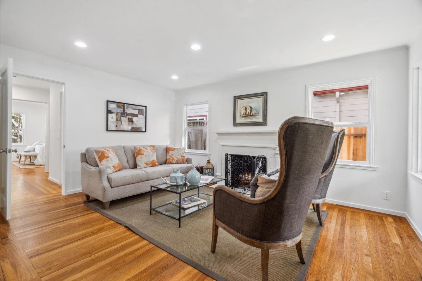 319 Madrone ST