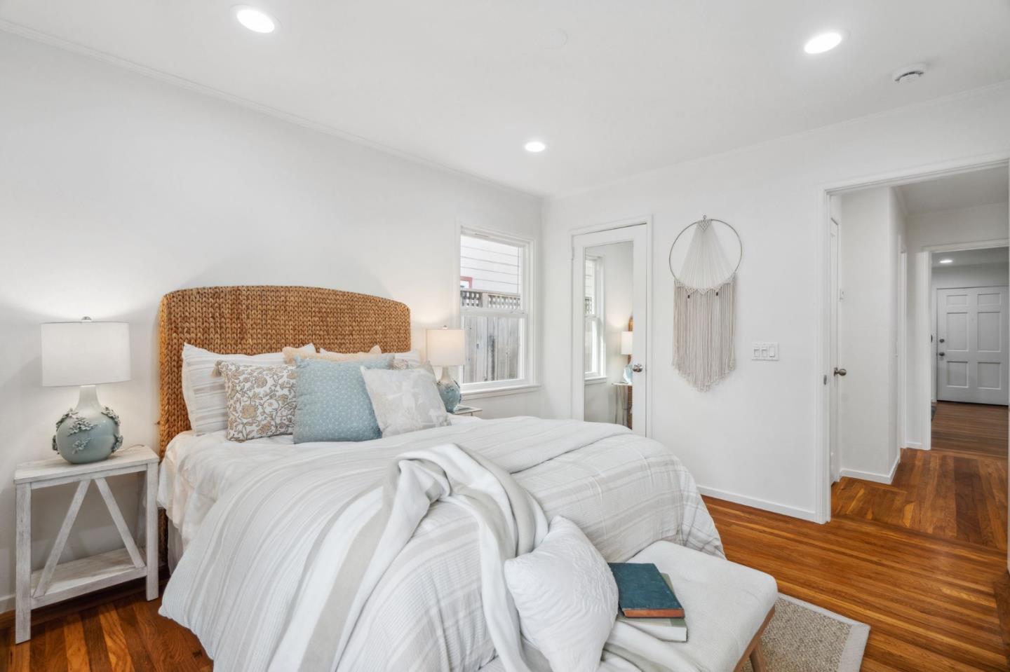 319 Madrone ST