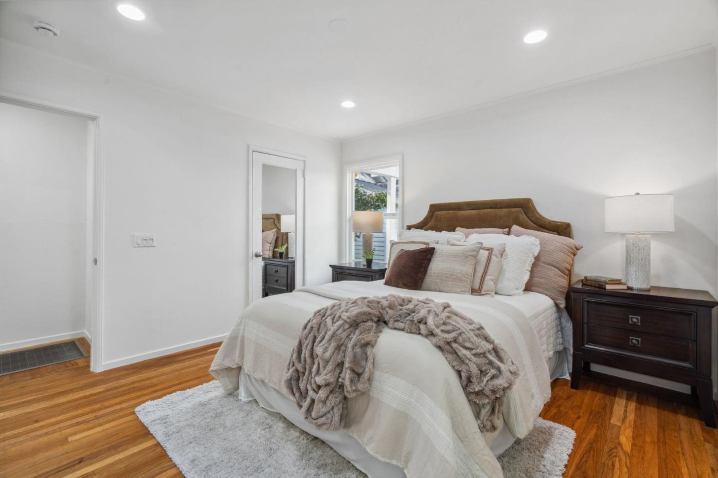 319 Madrone ST