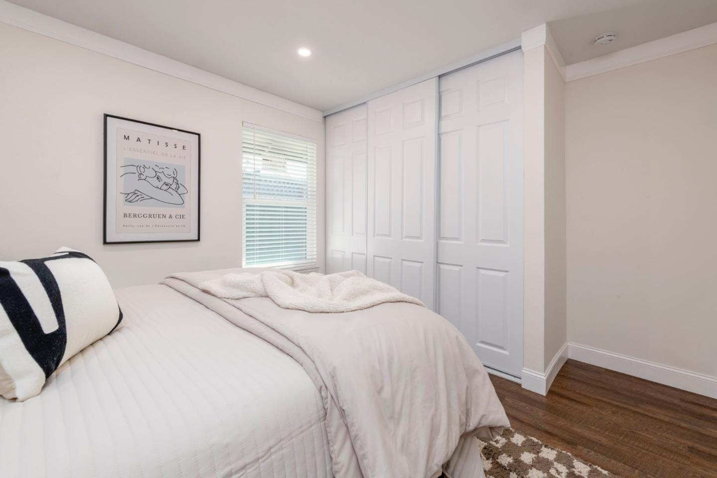 998 Santa Cruz WAY