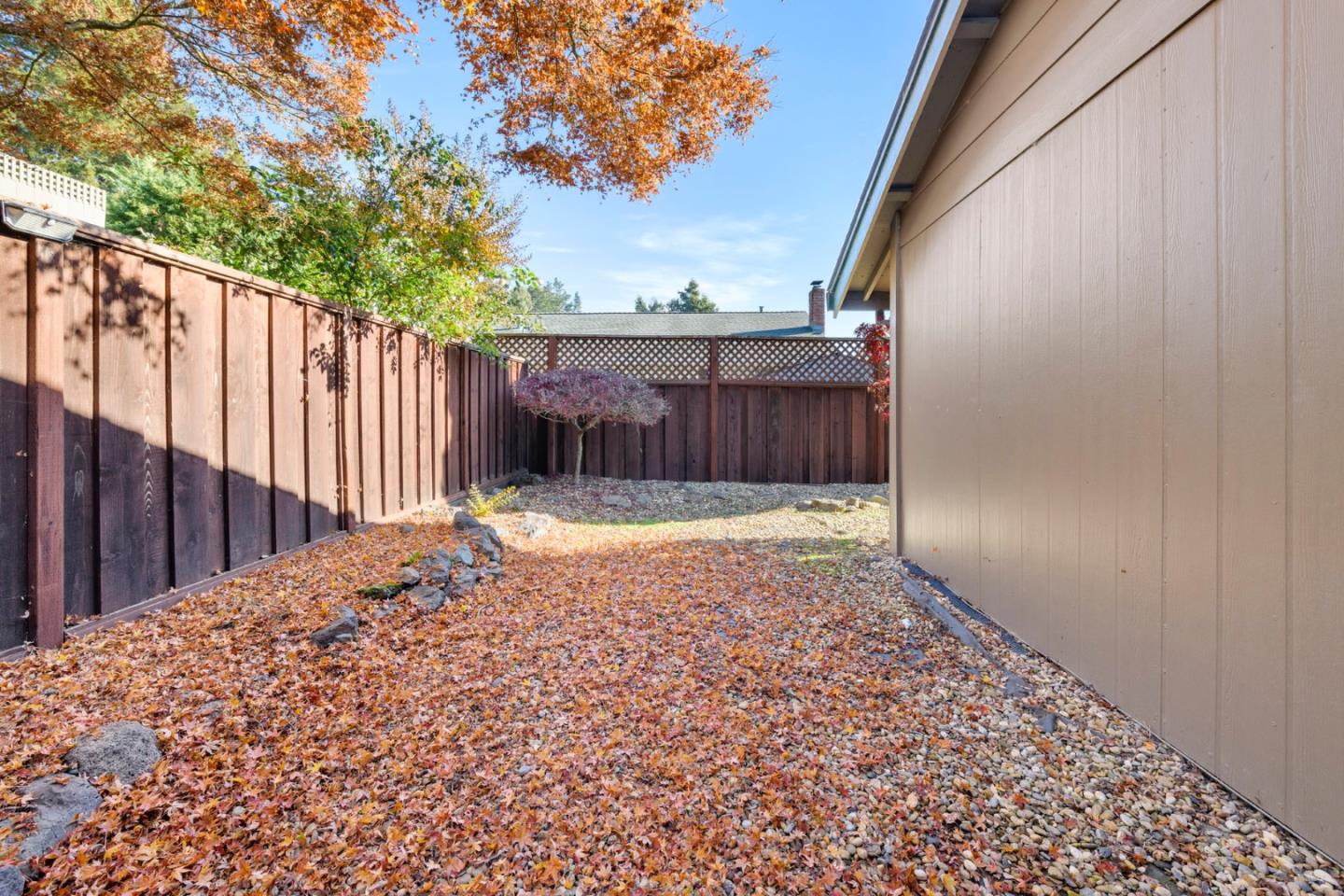 998 Santa Cruz WAY