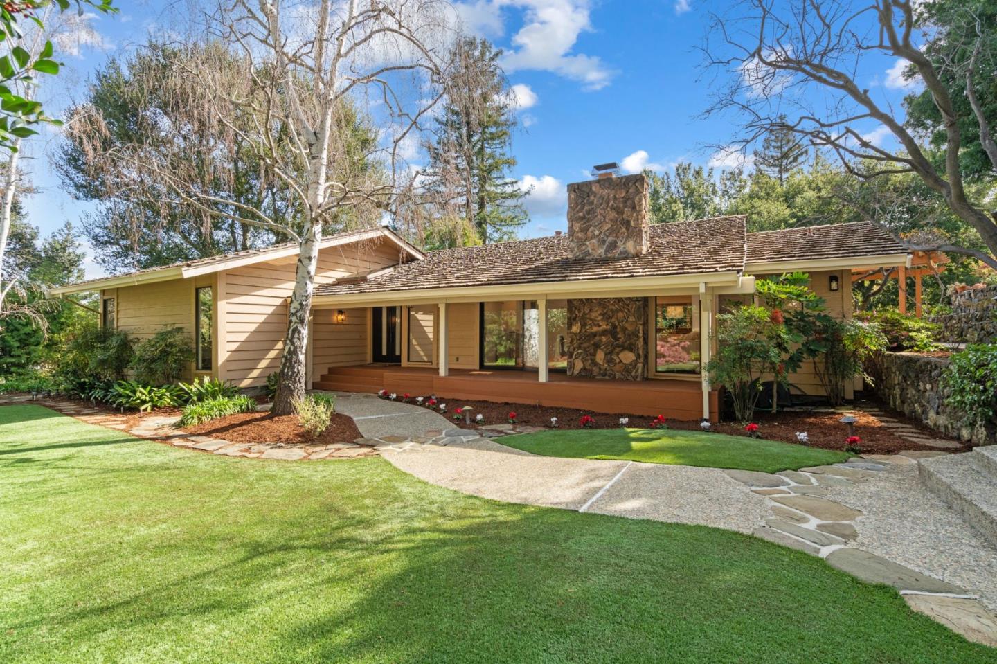 1168 Saint Anthony CT