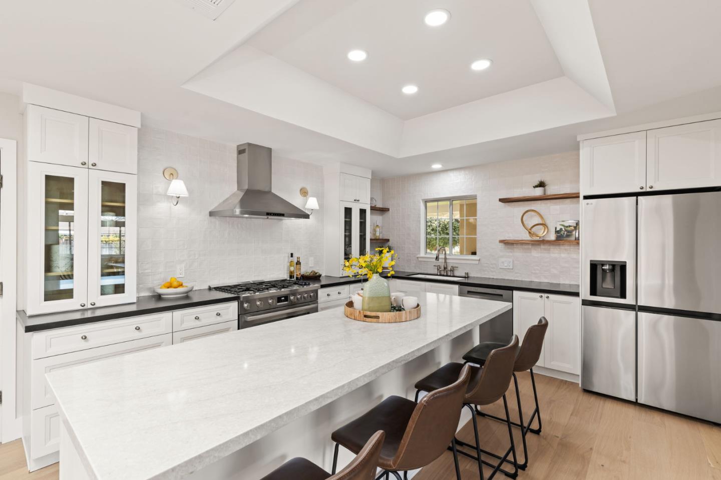 1661 Hyacinth LN