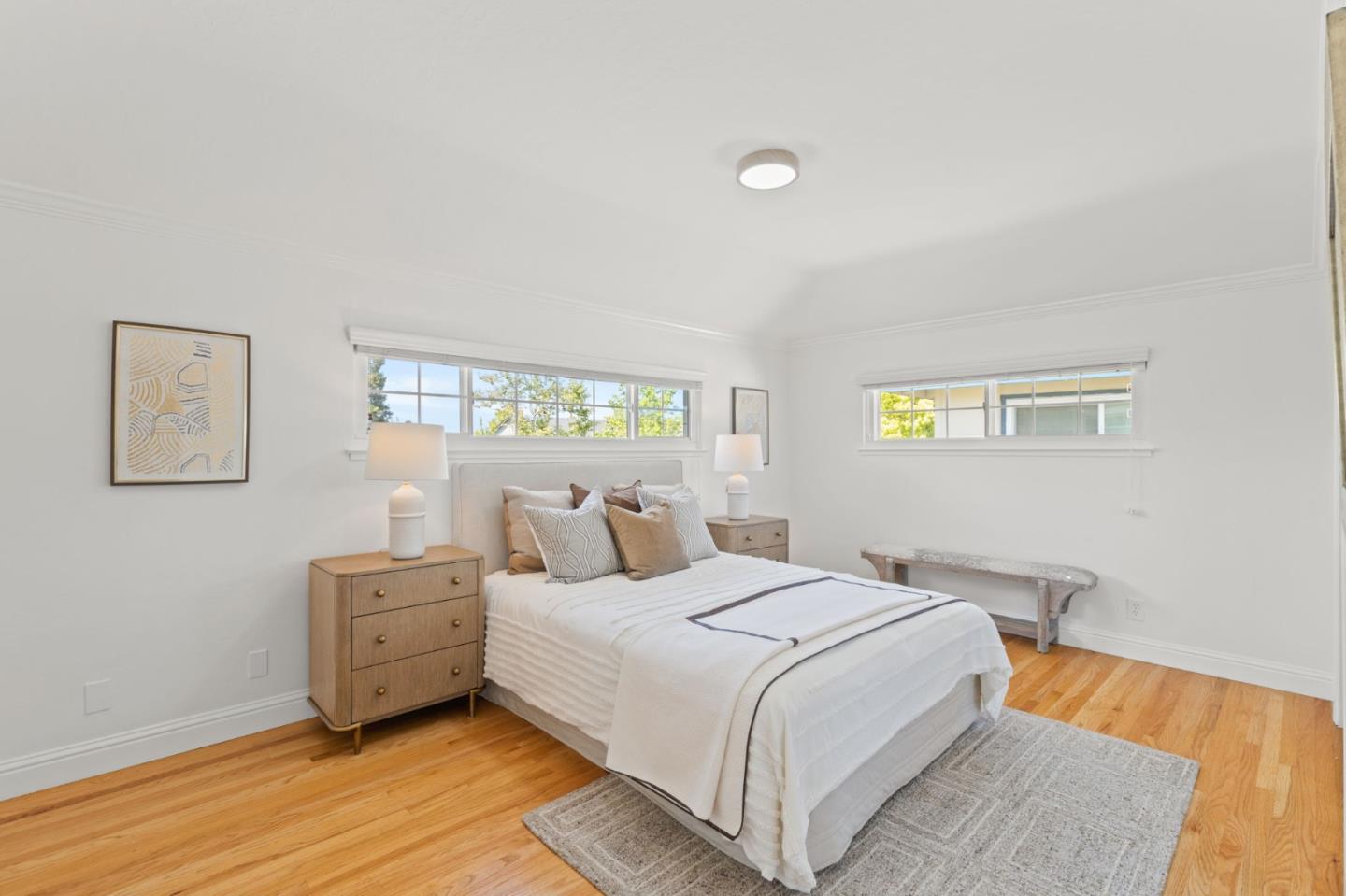 1617 Inverness CIR