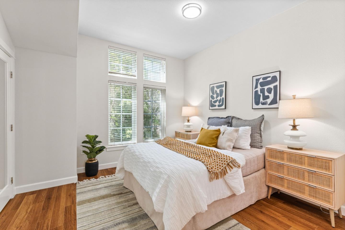 265 Kentdale PL