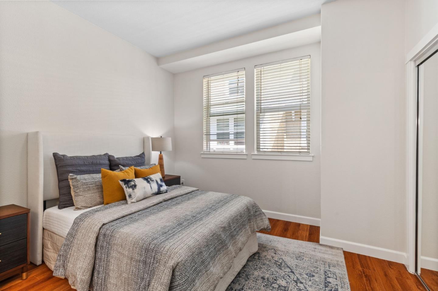 265 Kentdale PL