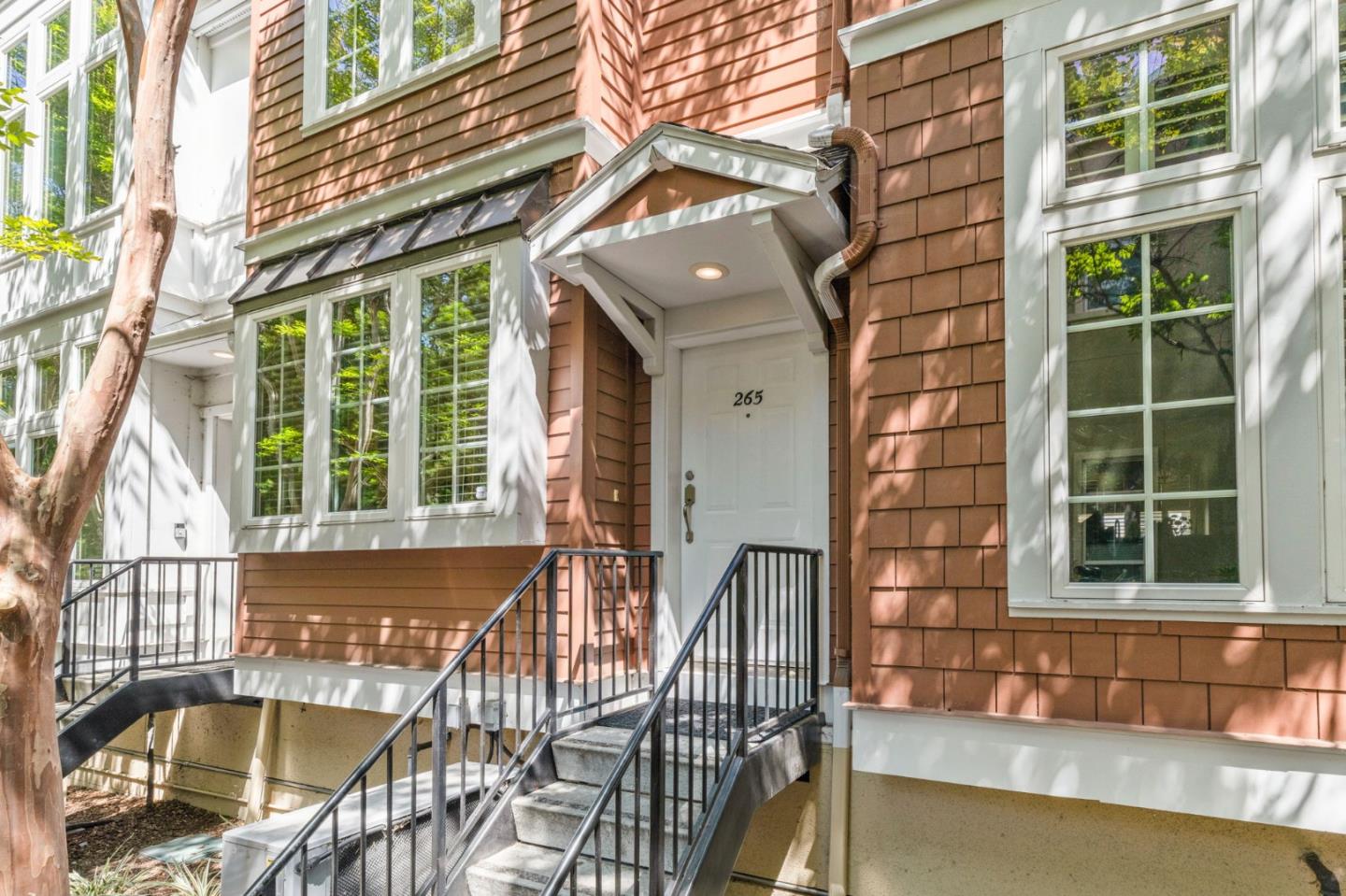 265 Kentdale PL