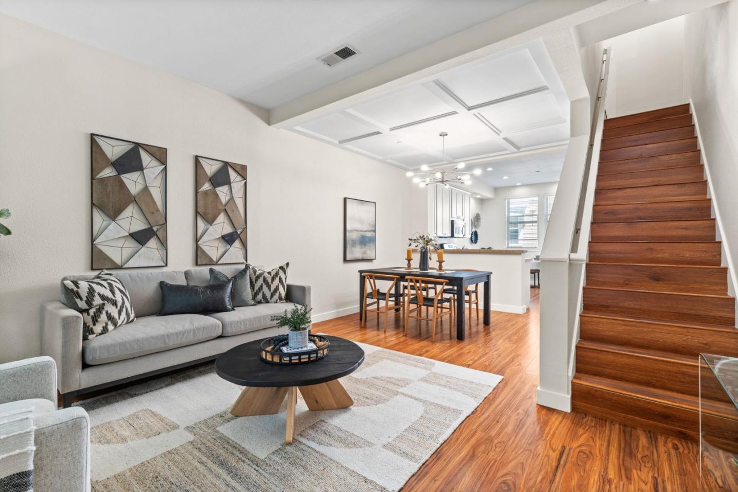 265 Kentdale PL