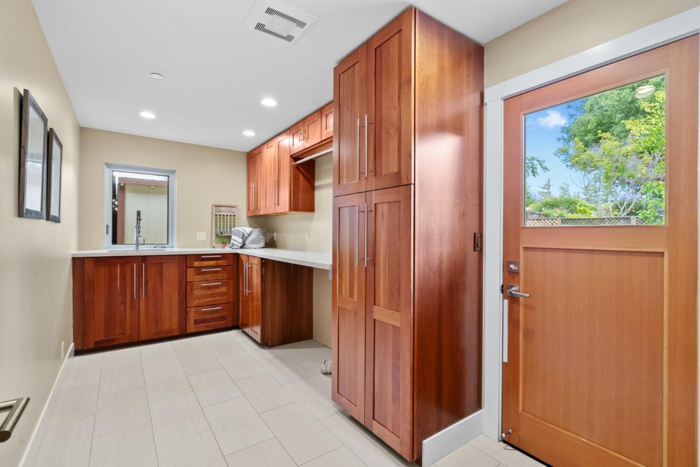 540 San Felicia WAY