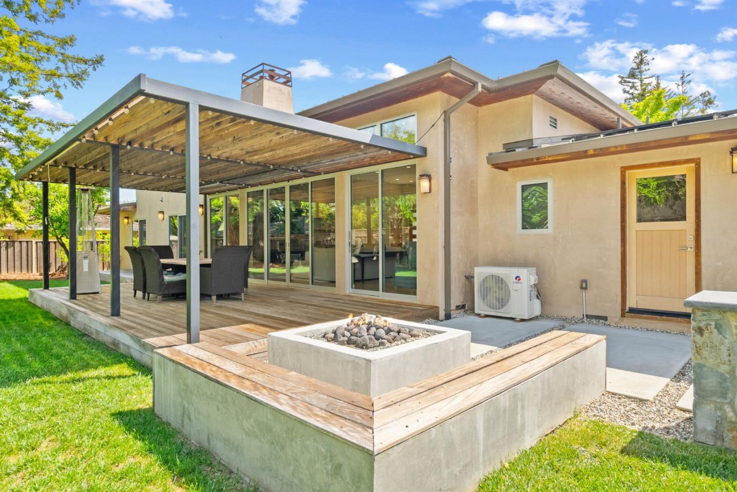 540 San Felicia WAY