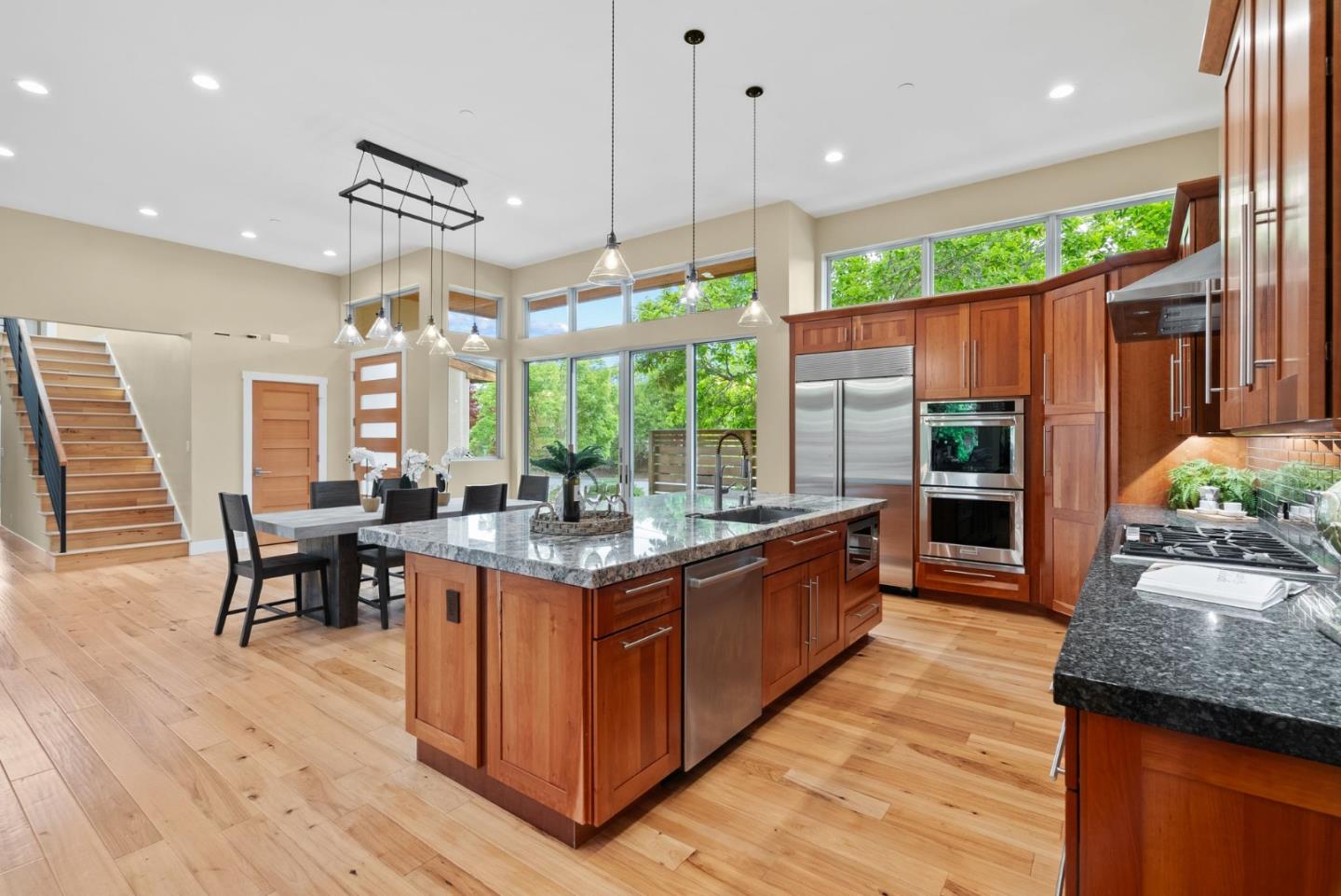 540 San Felicia WAY