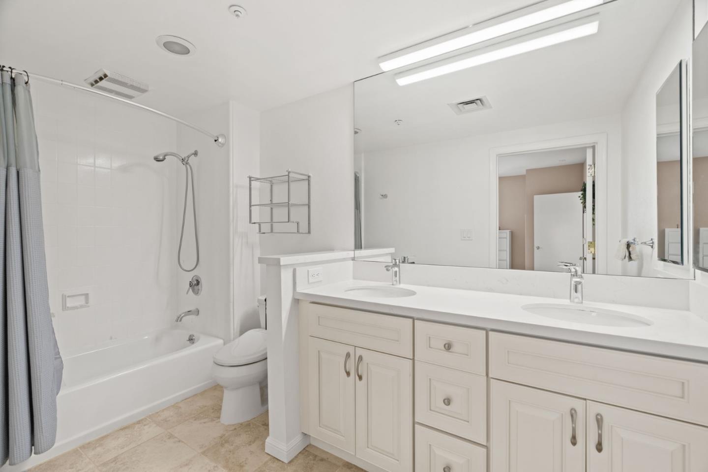 550 Ortega AVE B321