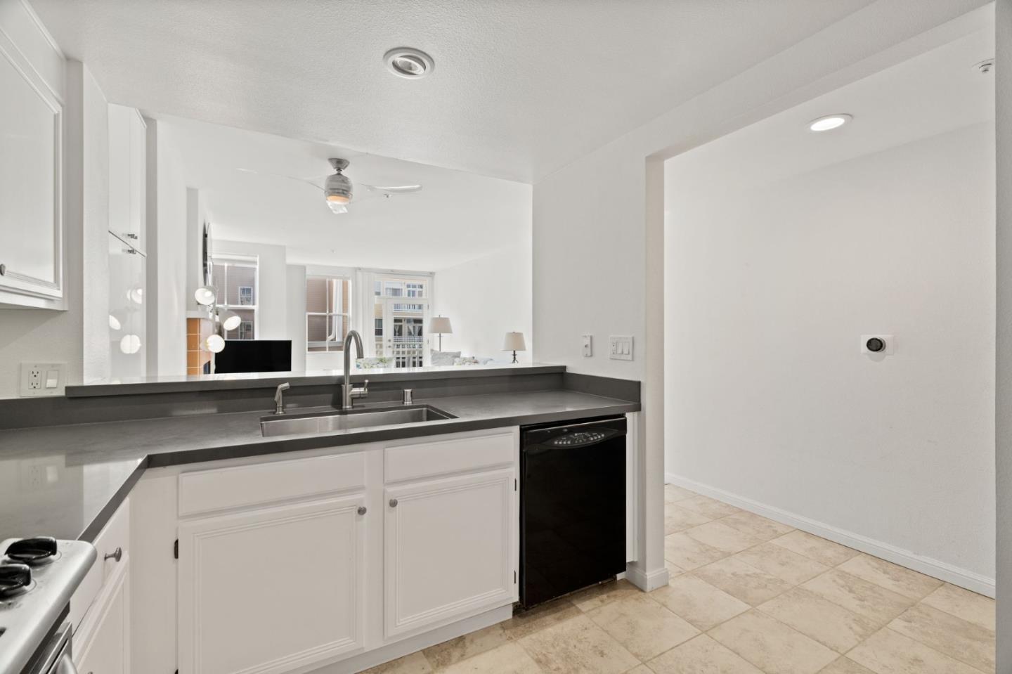 550 Ortega AVE B321