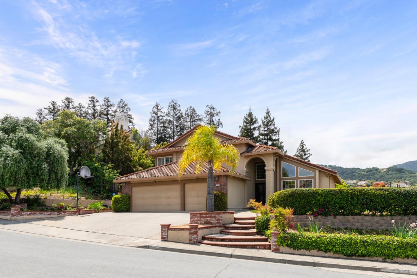 7003 Quail Cliff WAY