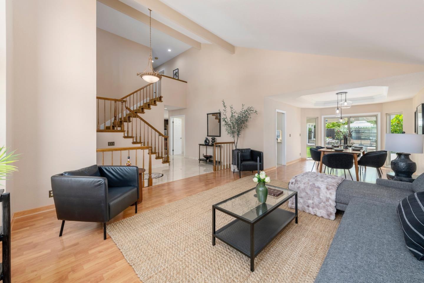 7003 Quail Cliff WAY