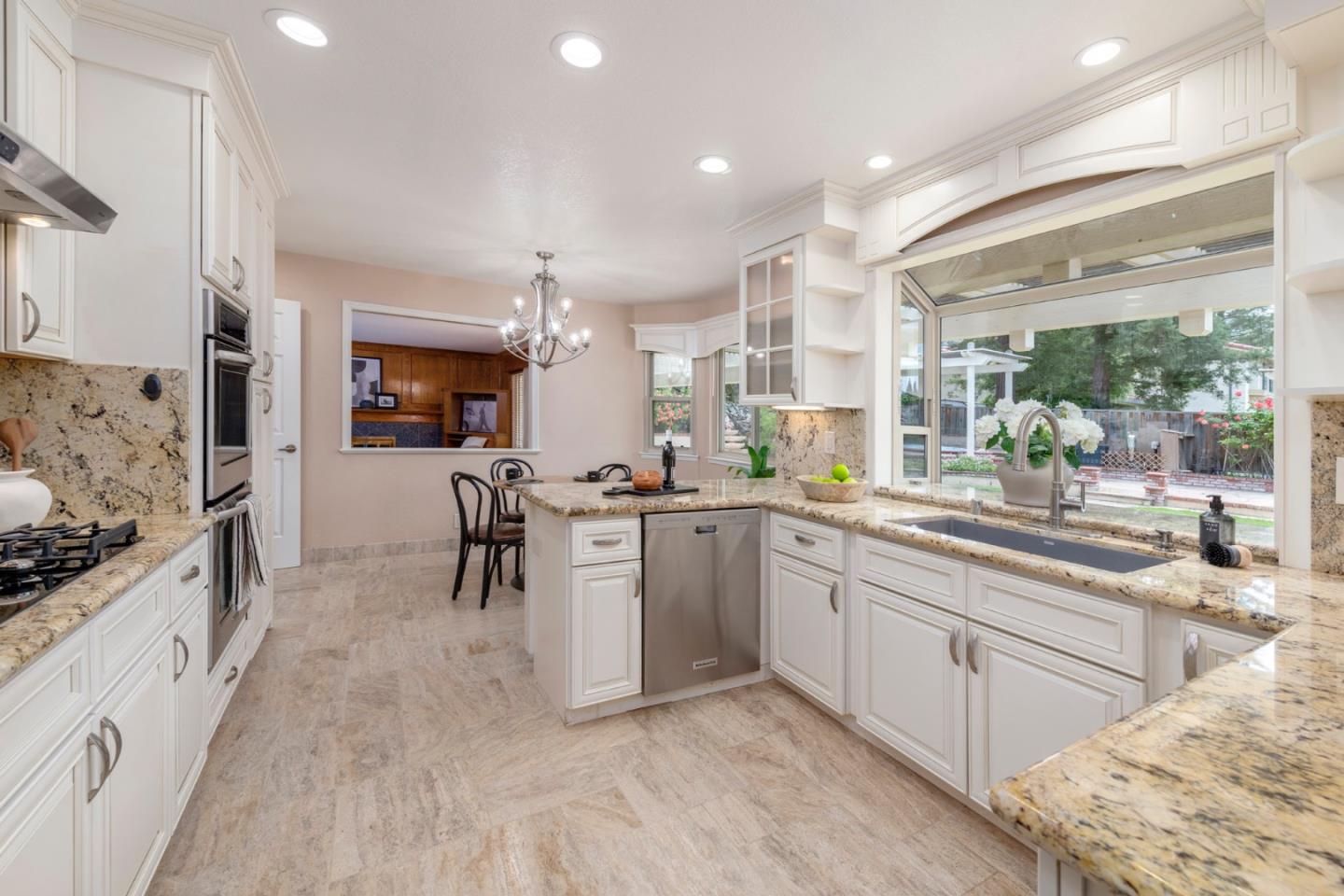 7003 Quail Cliff WAY