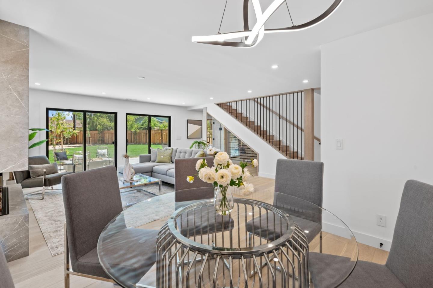 2330 Sierra CT